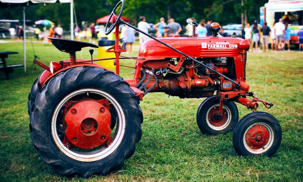 vieux tracteur - Vintage