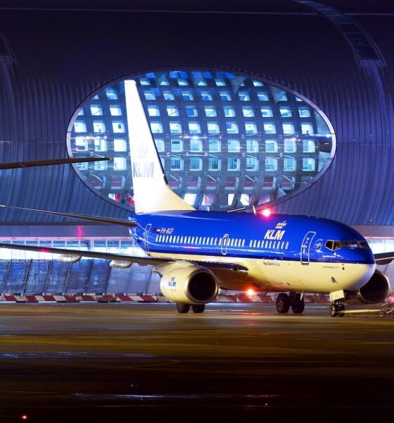 boeing 737 700 klm roissy t2