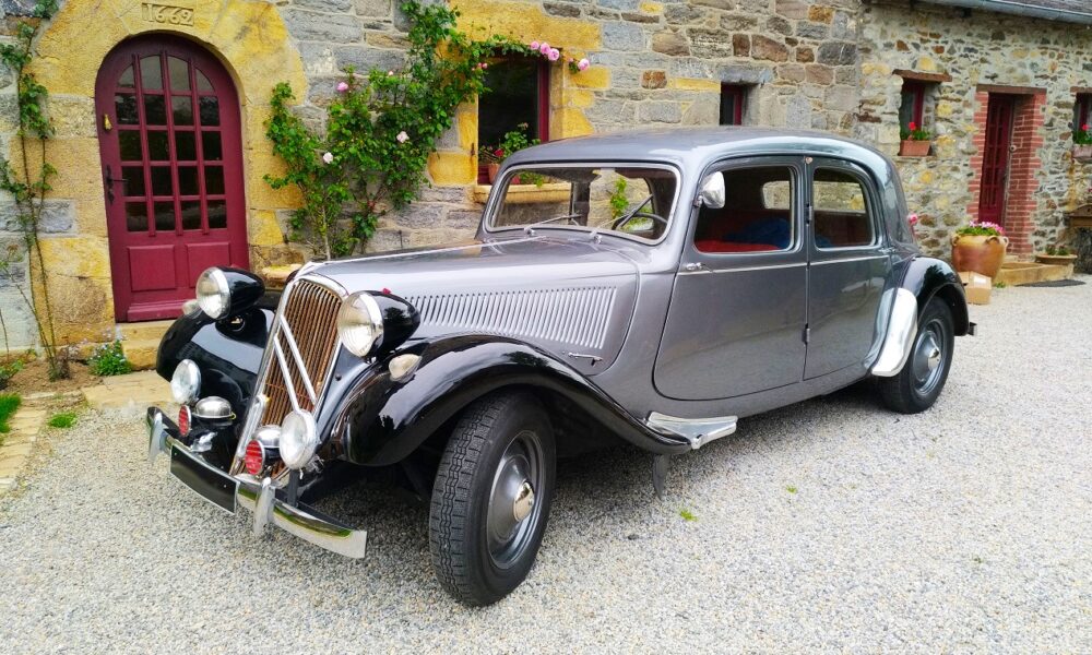 citroen traction 11bl by rundvald - Vintage