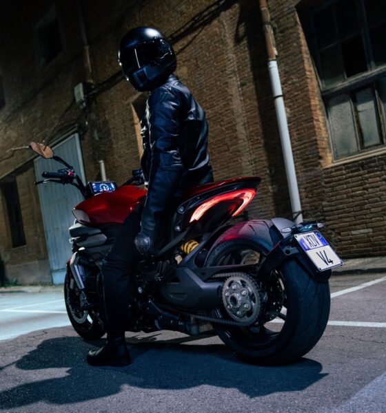 ducati diavel v4 2025 2