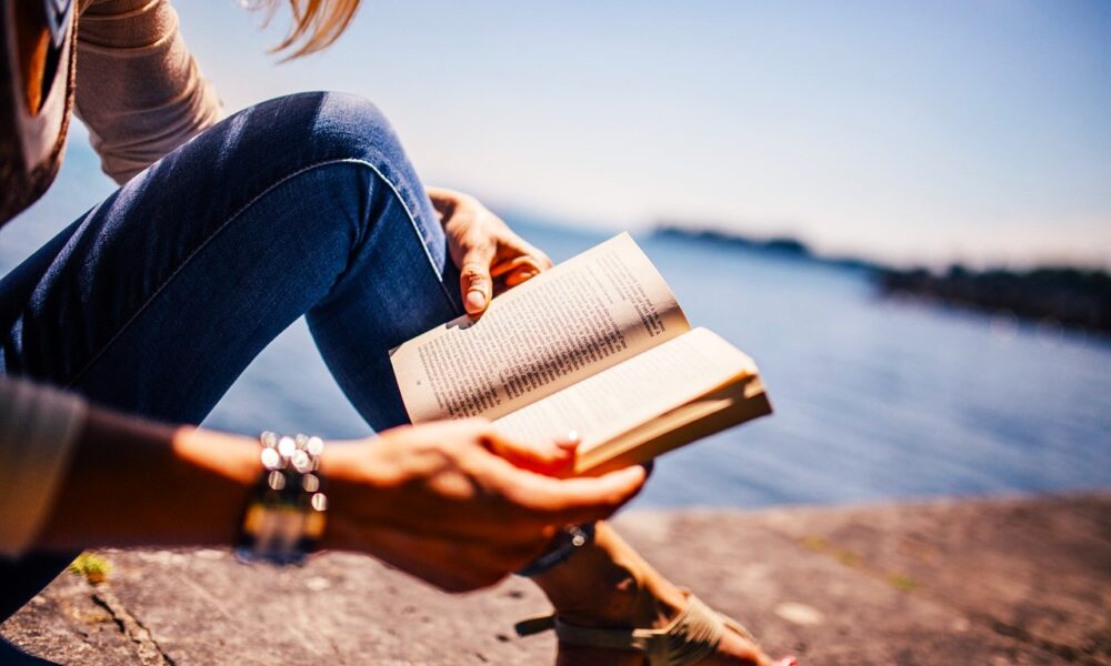 femme qui lit