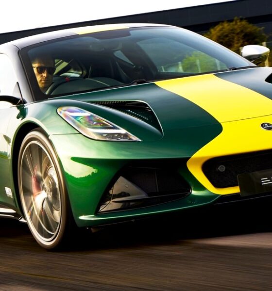 lotus emira clark edition une