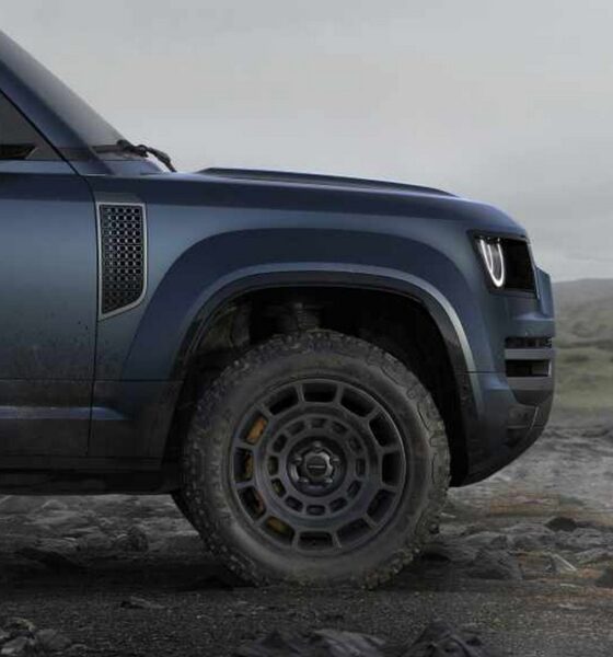 Le nouveau Land Rover Defender 2025 en couleur bleue