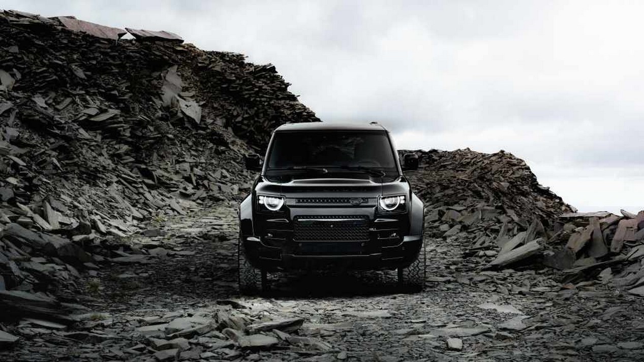 defender octa black 2