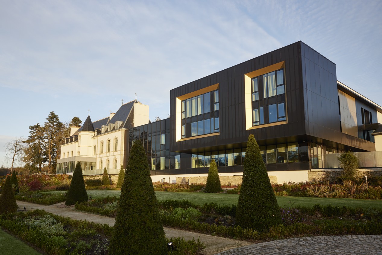 Photo de la façade du Domaine de Liziec, à Vannes, dans le Golfe du Morbihan