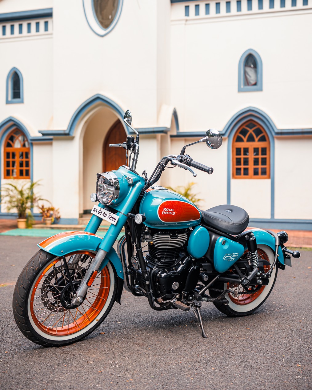royal enfield goan classic 350 trip teal 17