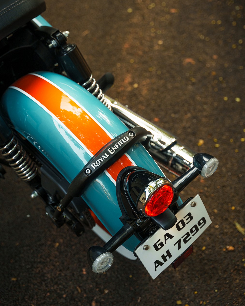 royal enfield goan classic 350 trip teal 3
