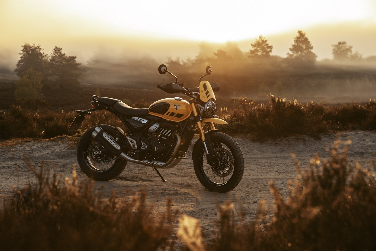 triumph scrambler 400 xc 2026 15