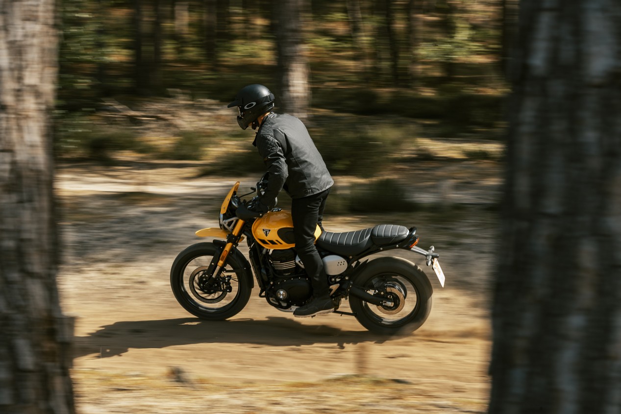 triumph scrambler 400 xc 2026 39