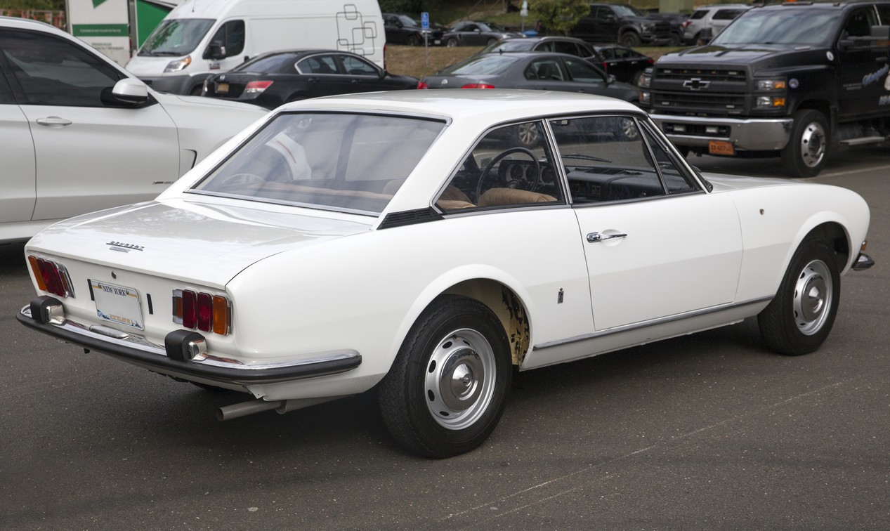 Peugeot 504 Coupé blanche de 1969