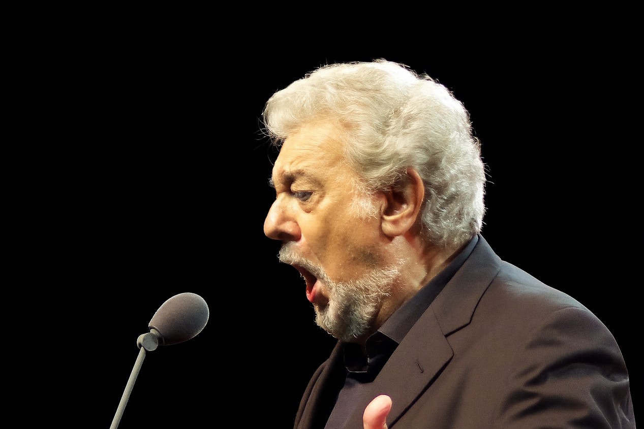 Le ténor espagnol Placido Domingo sur scène au Budapest Aréna le 10 août 2016