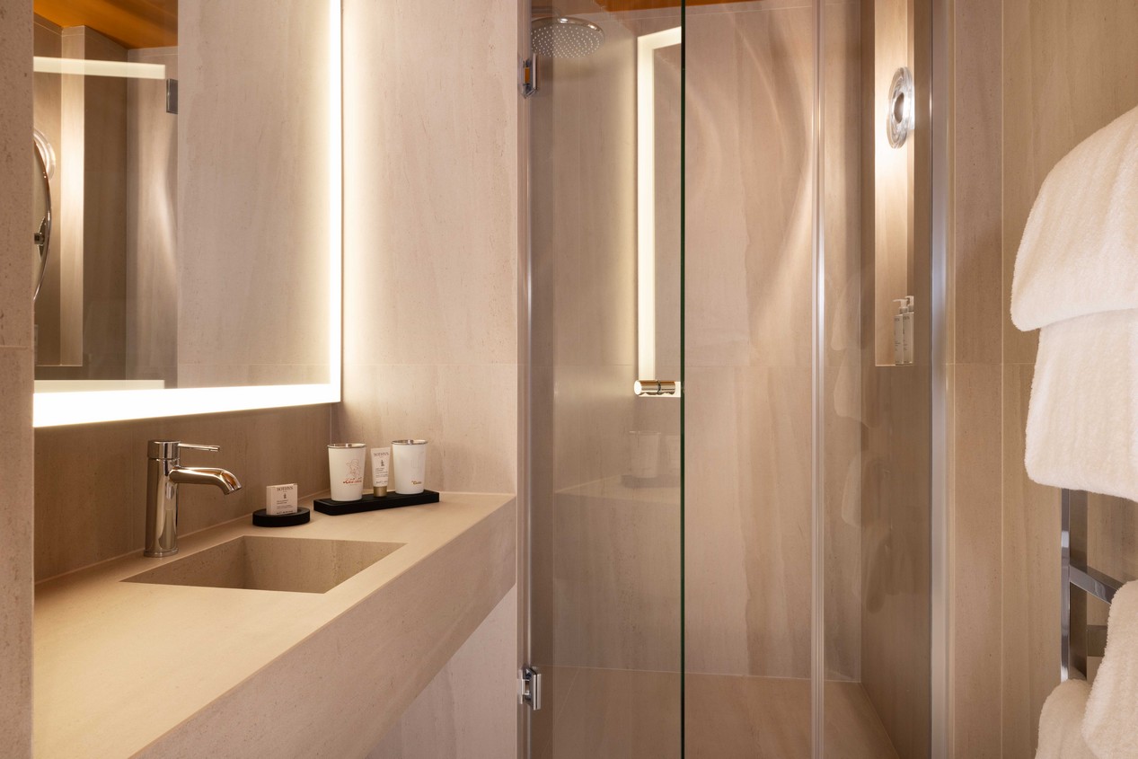suite magnolia 13