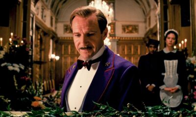 L'acteur Ralph Fiennes dans le film THE GRAND BUDAPEST HOTEL