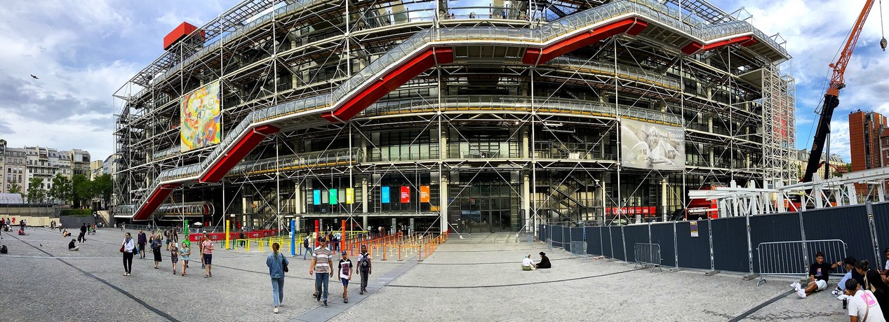 Le centre Georges Pompidou situé en plein coeur de Paris, en 2022.