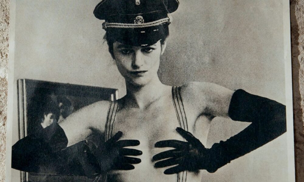 Charlotte Rampling dans le film Portier de nuit