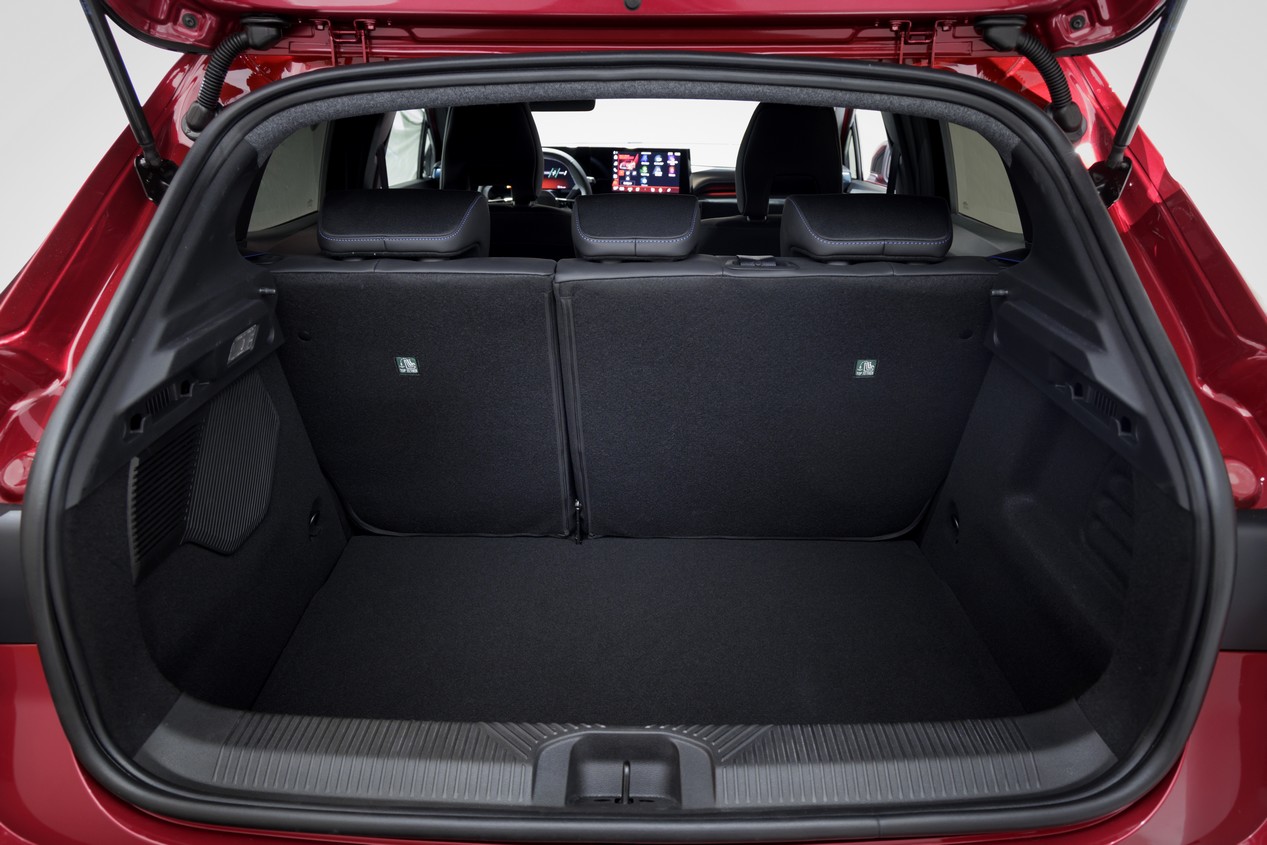 renault clio full hybrid e tech 2025 26