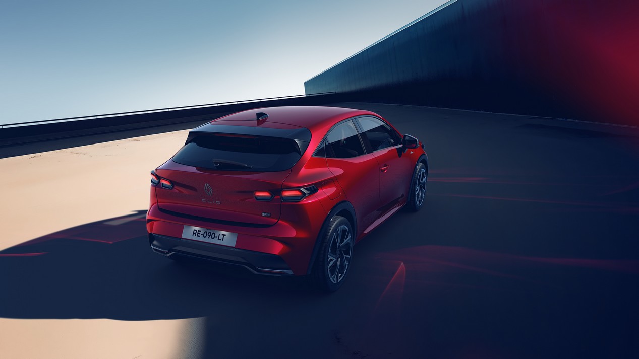 Nouvelle Renault Clio 6 Full-Hybrid e-tech couleur “Rouge Absolu”