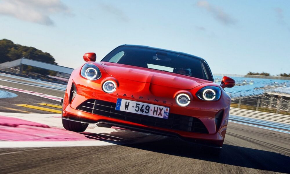 Alpine A110 S de couleur orange modèle 2022