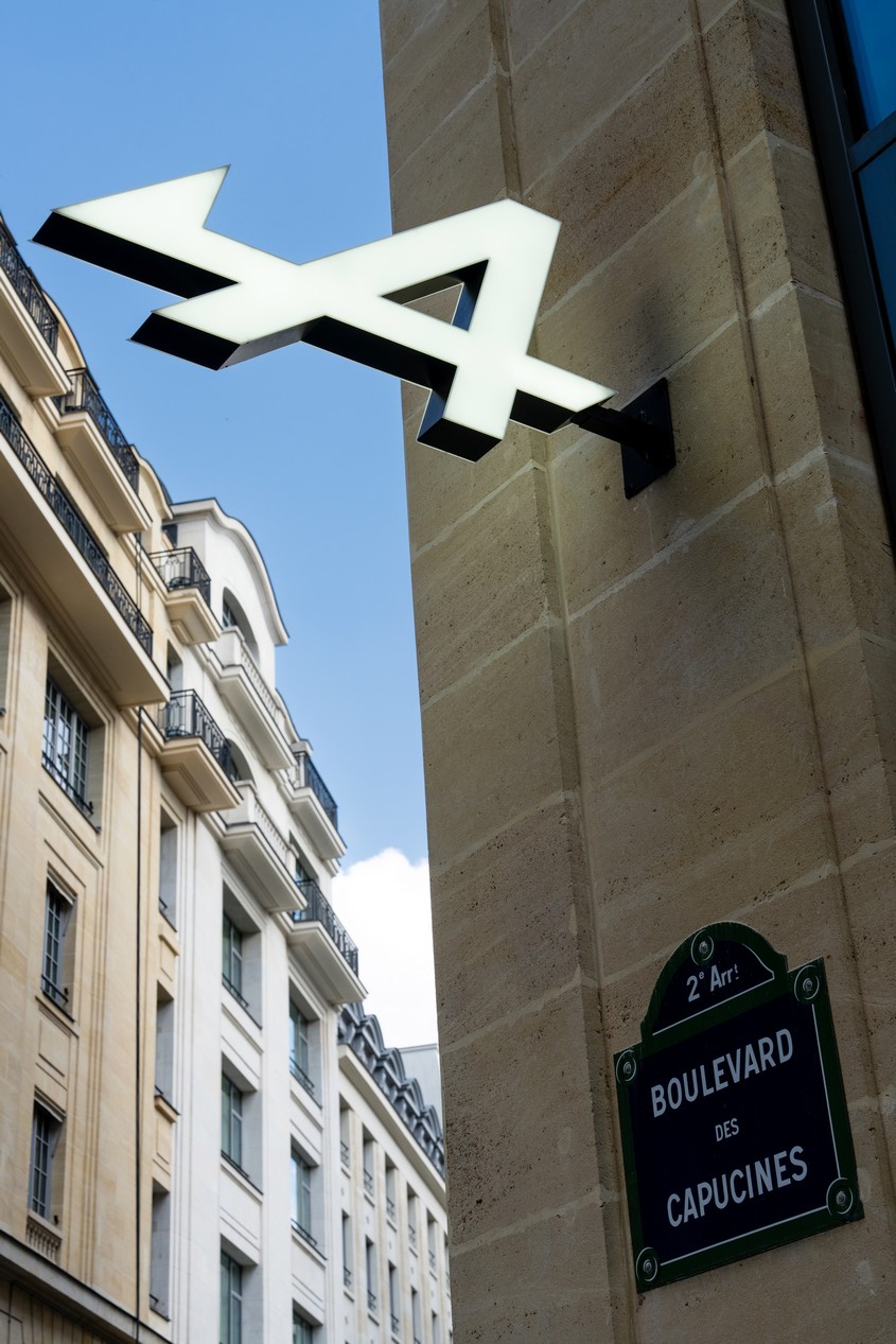 alpine paris 12