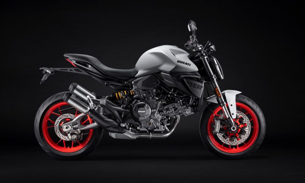 Nouvelle moto Ducati Monster 2026 coloris gris