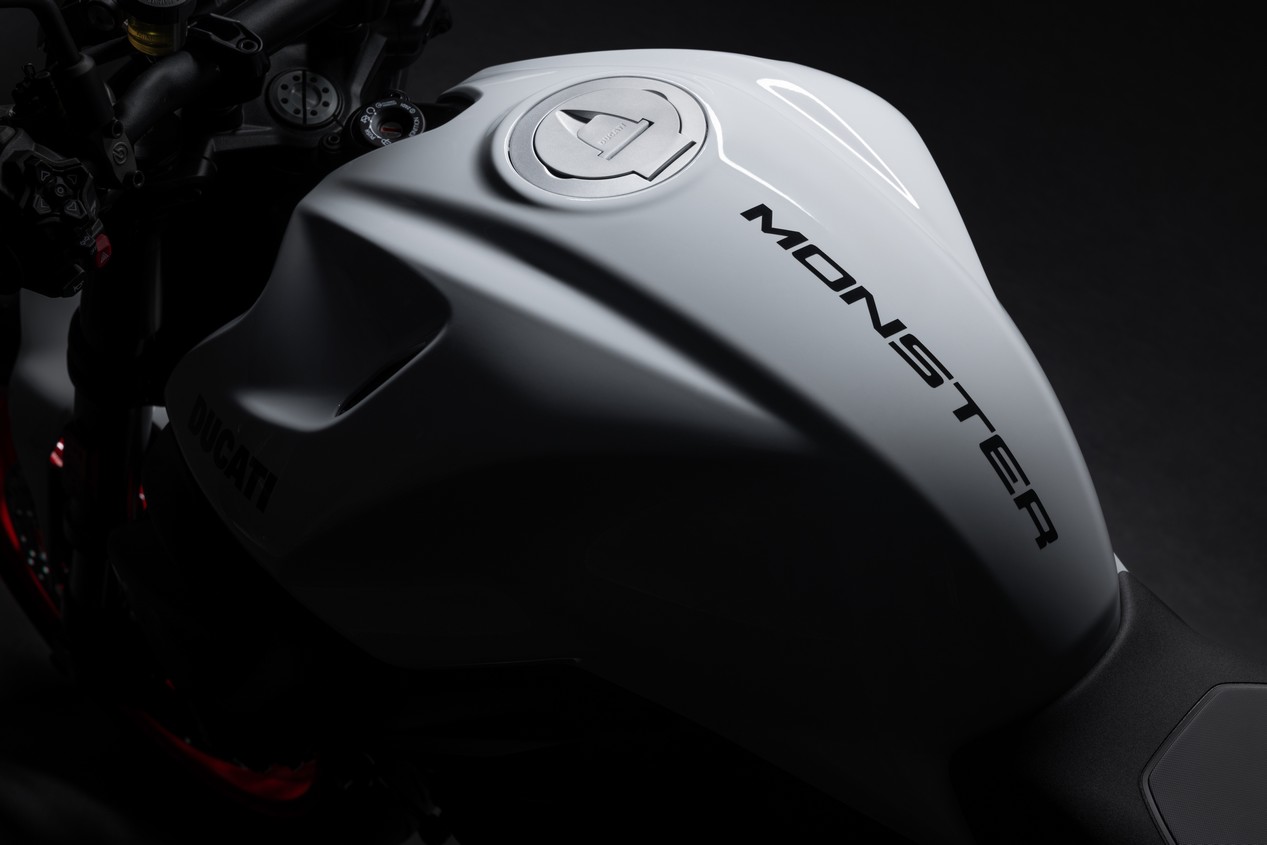 ducati monster 7