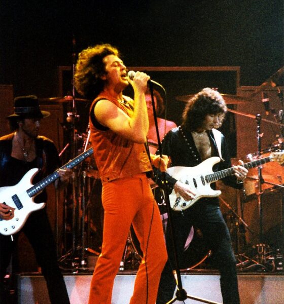 Ian Gillan le chanteur du groupe anglais Deep Purple sur scène en 1985.