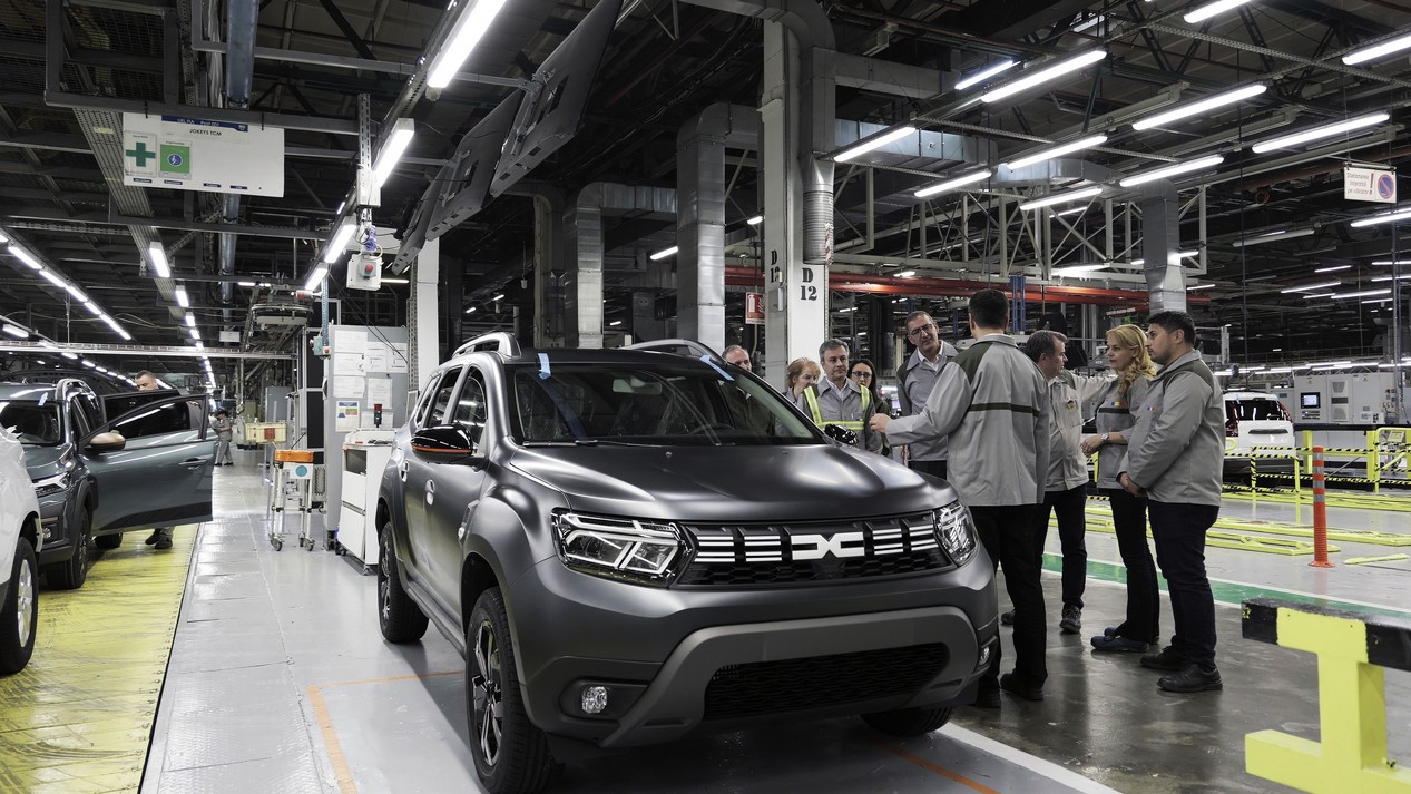 Usine Dacia et Dacia Duster modèle 2023