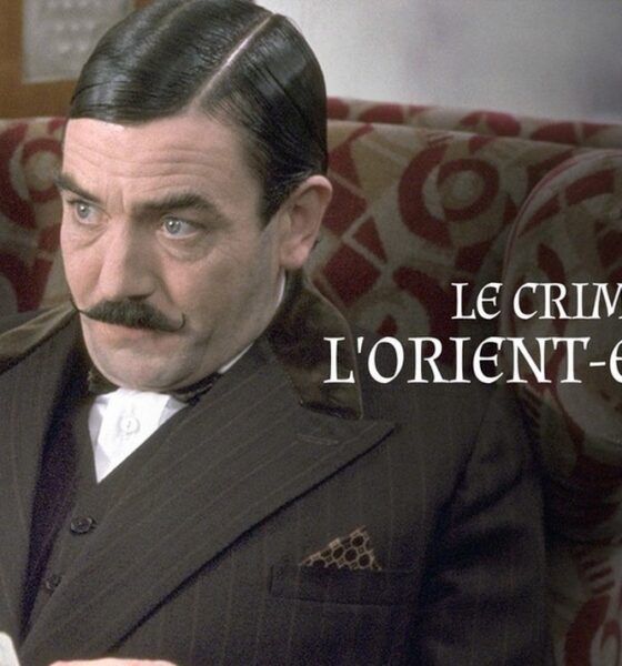 L'acteur britannique Albert Finney dans le rôle du détective Hercule Poirot dans le film Le Crime de L'Orient Express en 1974