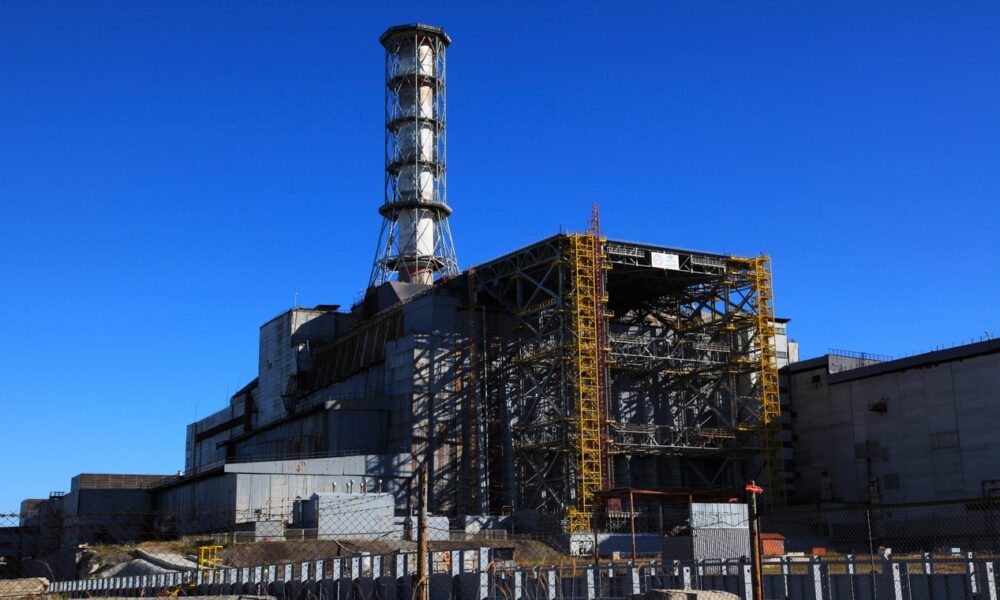 réacteur numéro 4 de la centrale nucléaire de tchernobyl en 2010