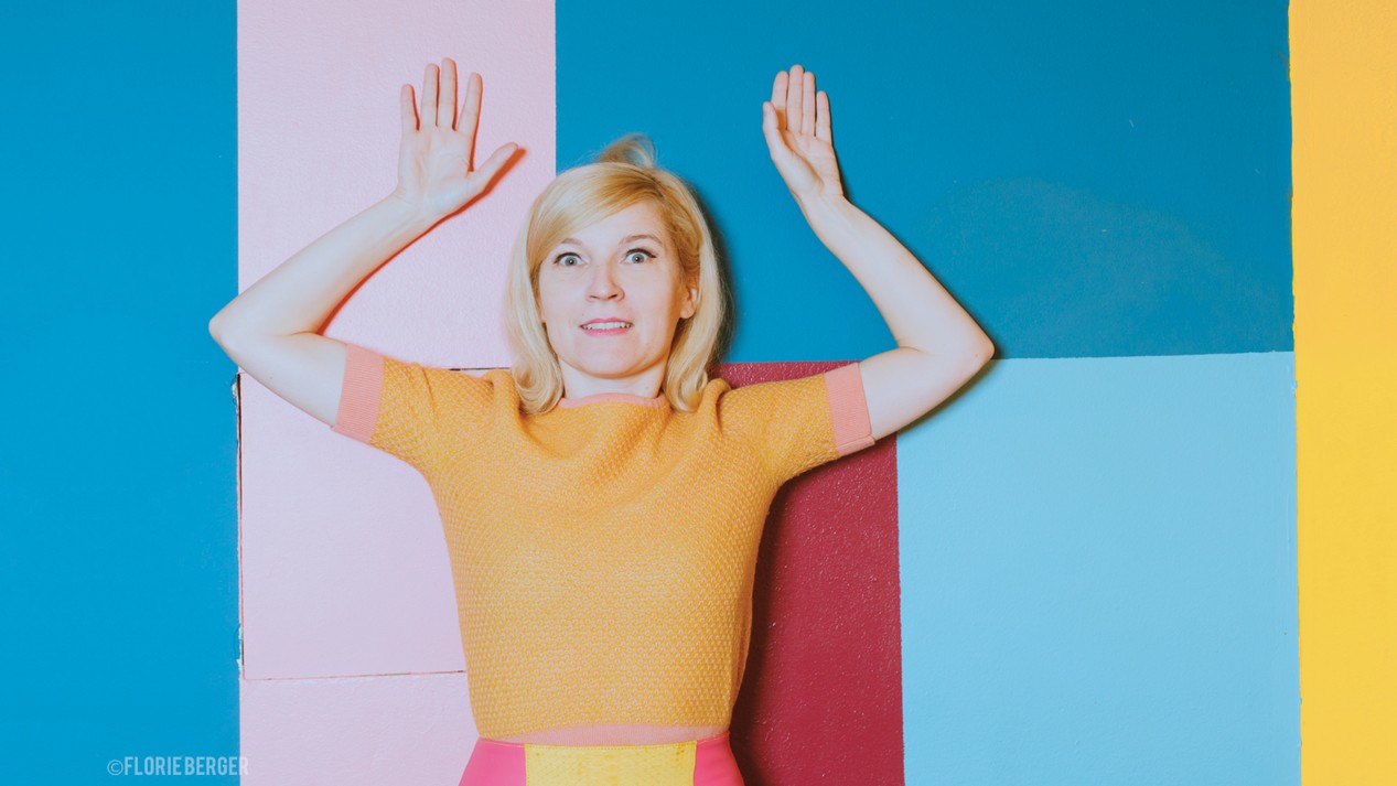 La chanteuse française Victorine