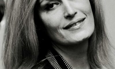 Photo en noir et blanc de la chanteuse Dalida prise le 1er avril 1974