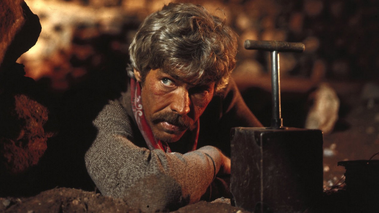 L'acteur américain James Coburn dans le film Il était une fois la révolution
