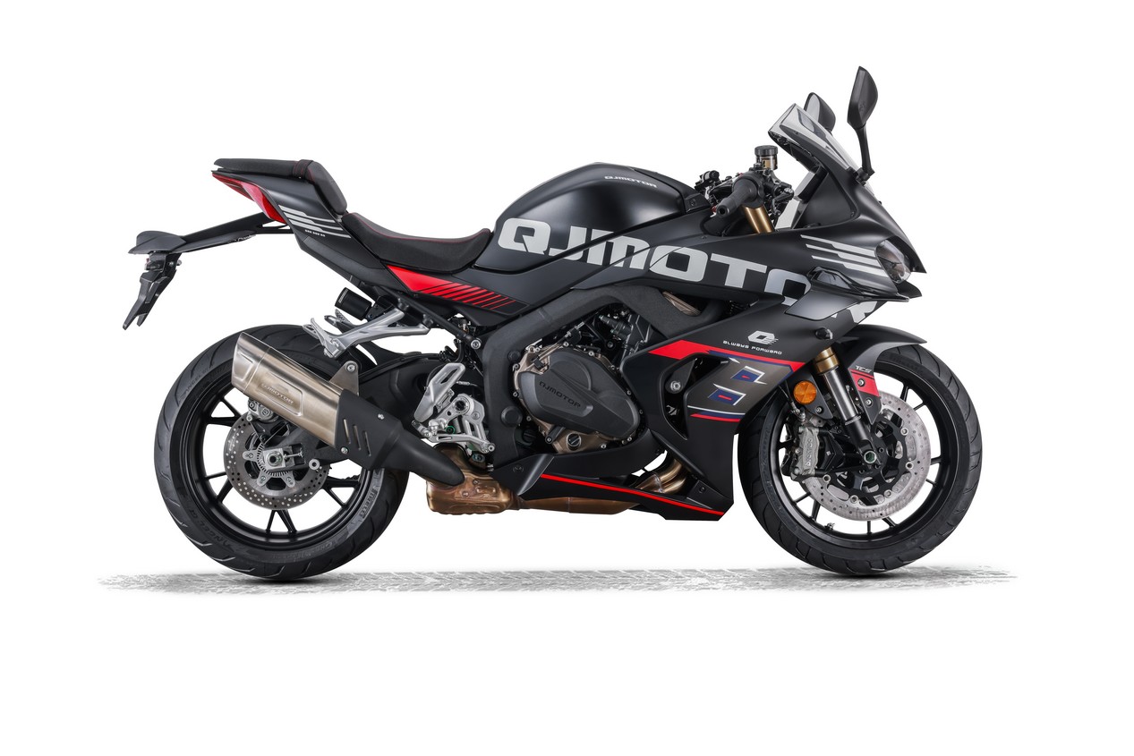 qj motor srk 800 rs studio 1