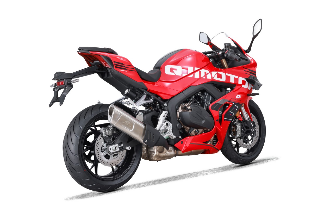 qj motor srk 800 rs studio 15