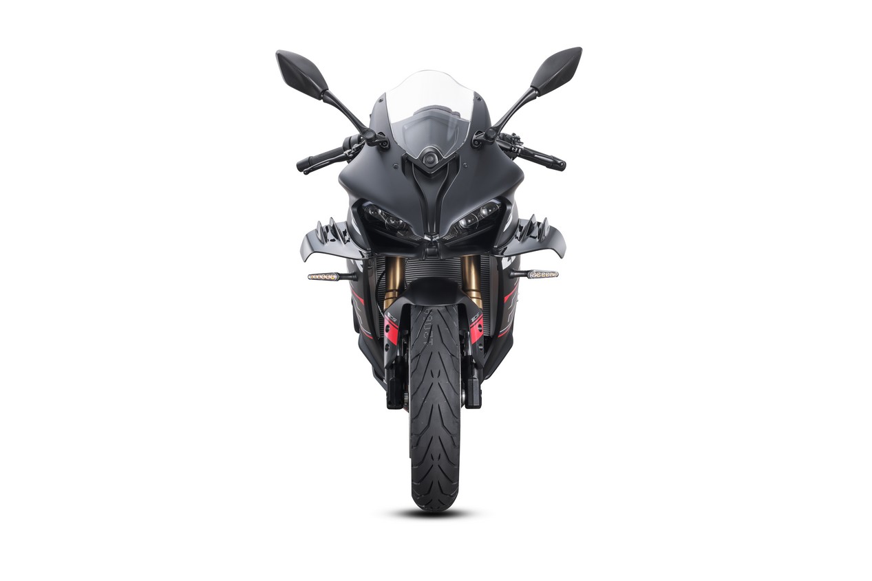 qj motor srk 800 rs studio 3