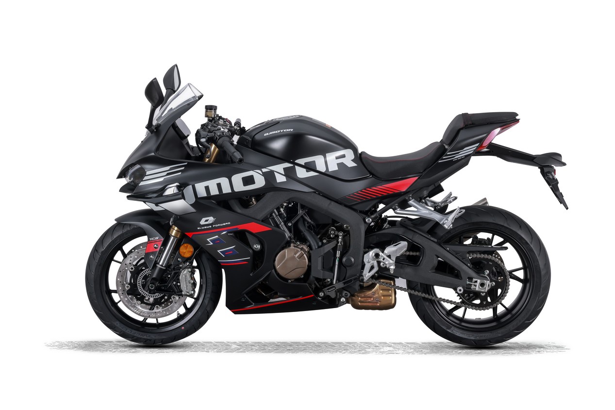 qj motor srk 800 rs studio 5