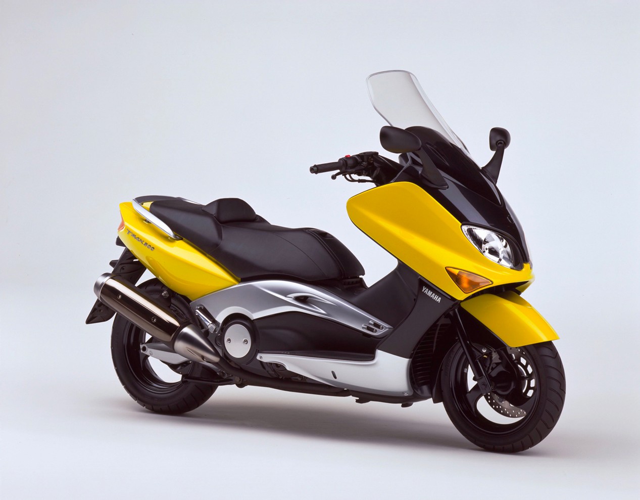 tmax 2001 jaune