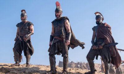 l'Odysée plan sur des membres de l'armée d'Ithaque