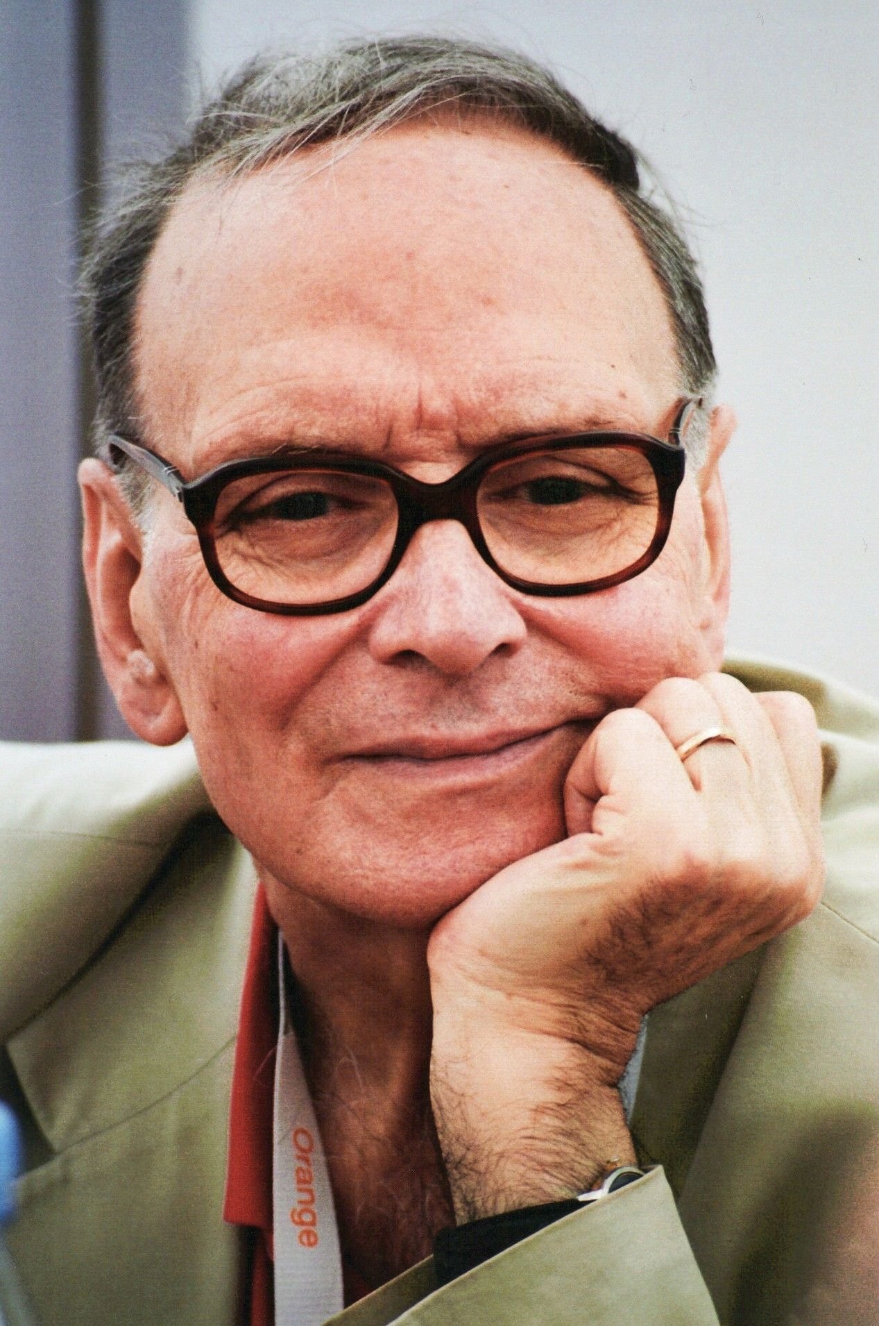 Photo en couleurs du compositeur italien Ennio Morricone en 2007