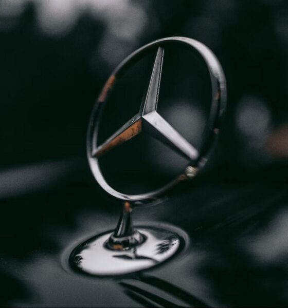 emblème de la marque Mercedes : l'étoile