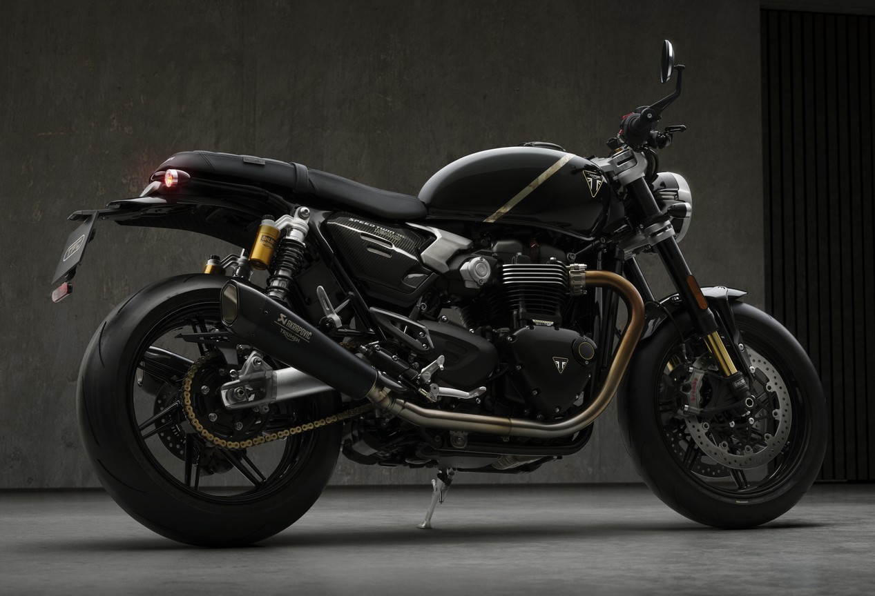 triumph speed twin 1200 tfc une