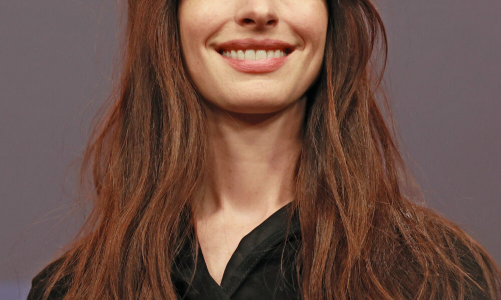 Anne Hathaway