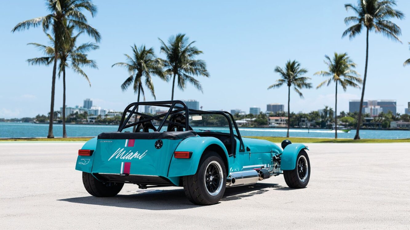 Caterham Seven édtion Spéciale MIAMI arriere