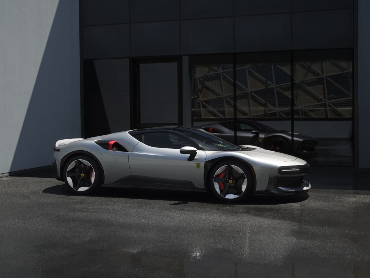Ferrari CZ26 009