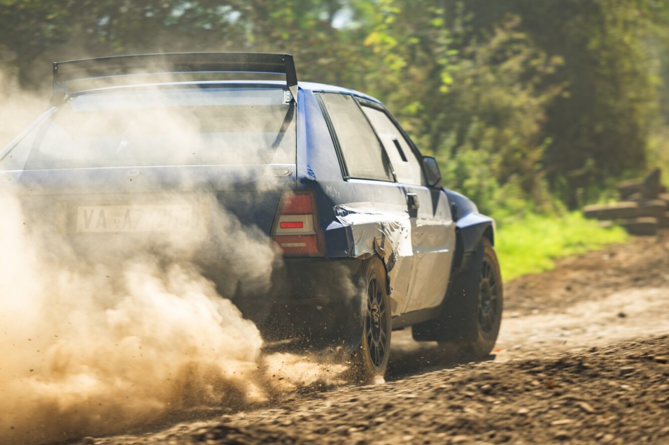 Lancia Delta Integrale : Safarista démarrage