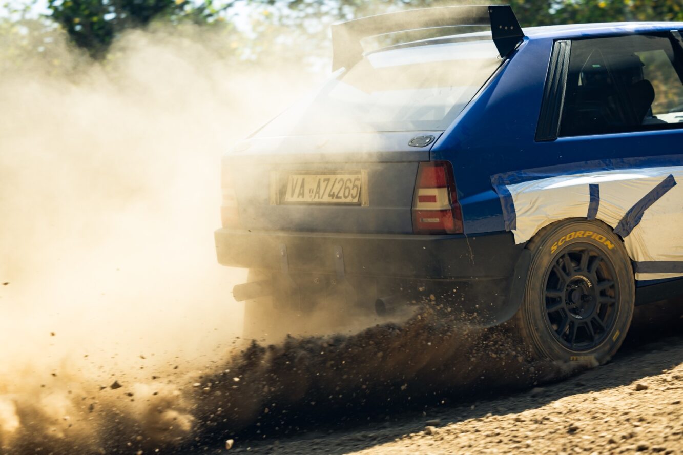 Lancia Delta Integrale Safarista 017