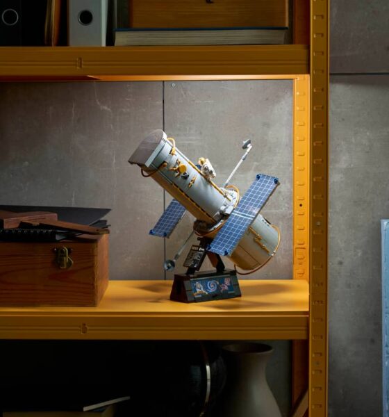 Lego Hubble