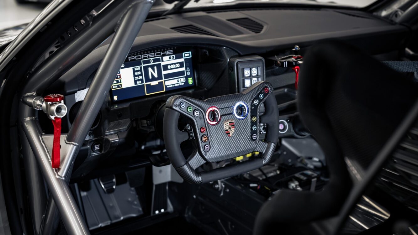Porsche 911 GT4 R