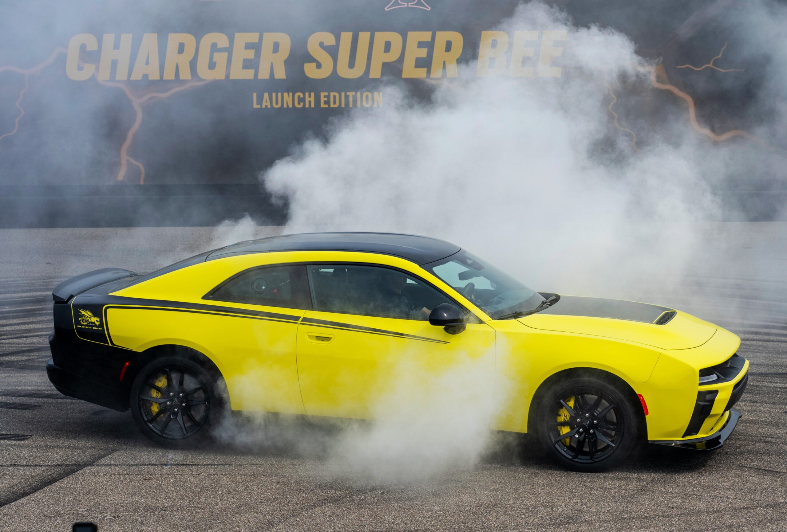 Voiture Dodge Charger Super Bee Launch Edition présentation USA du 7 août 2026