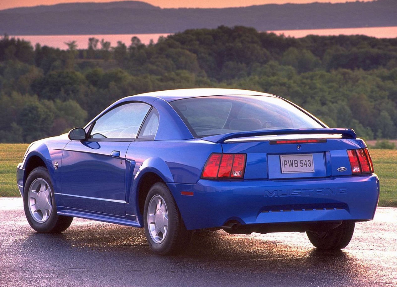 ford mustang version 4 1999 2